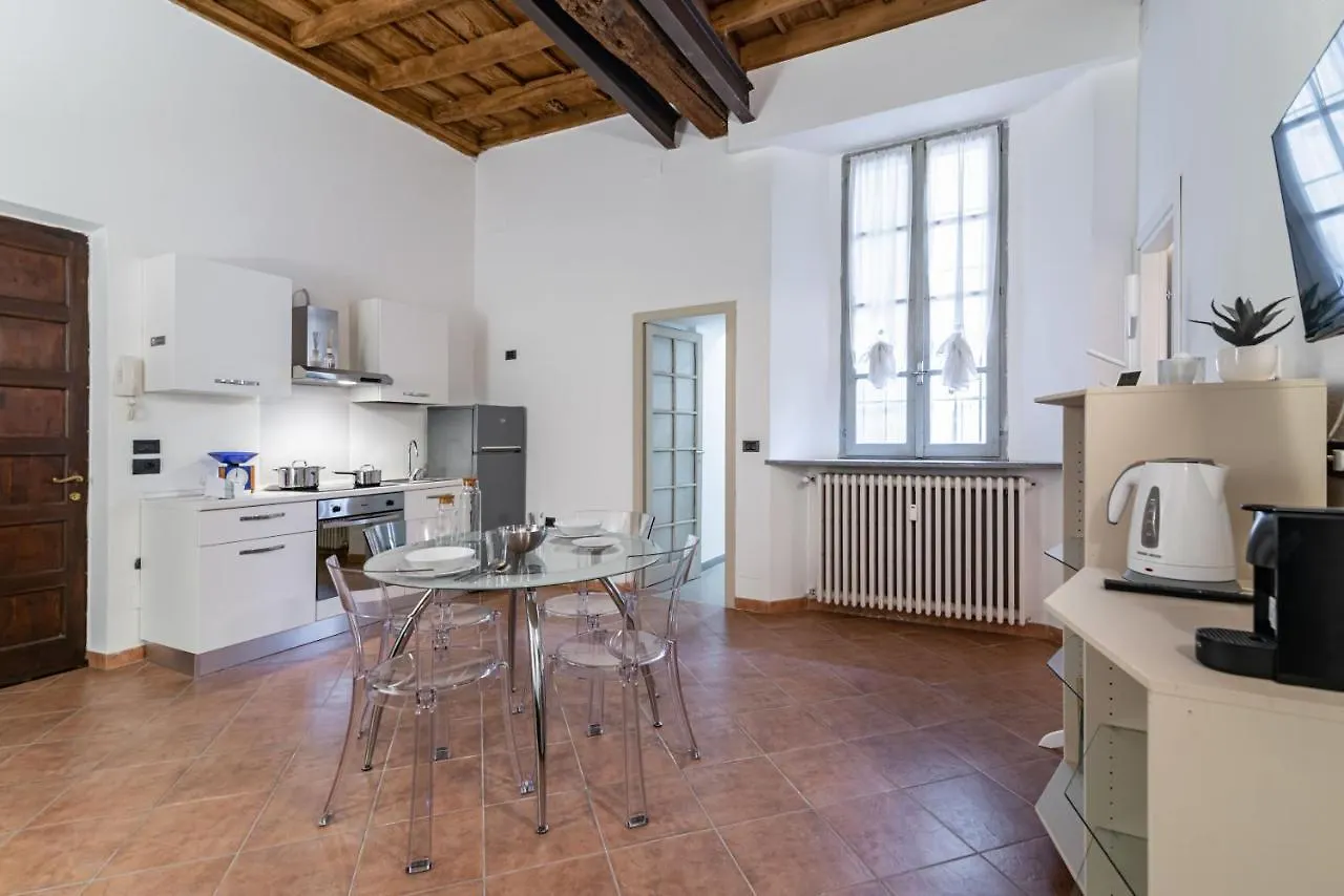 House Of Foscolo - Palazzo Cornazzani - By Host4U Apartment Pavia Italy