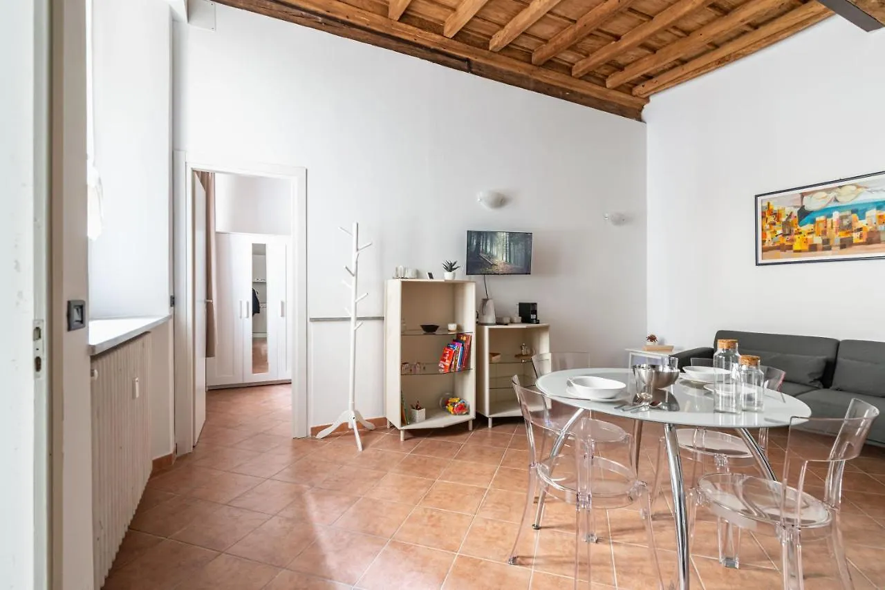 House Of Foscolo - Palazzo Cornazzani - By Host4U Apartment Pavia Italy