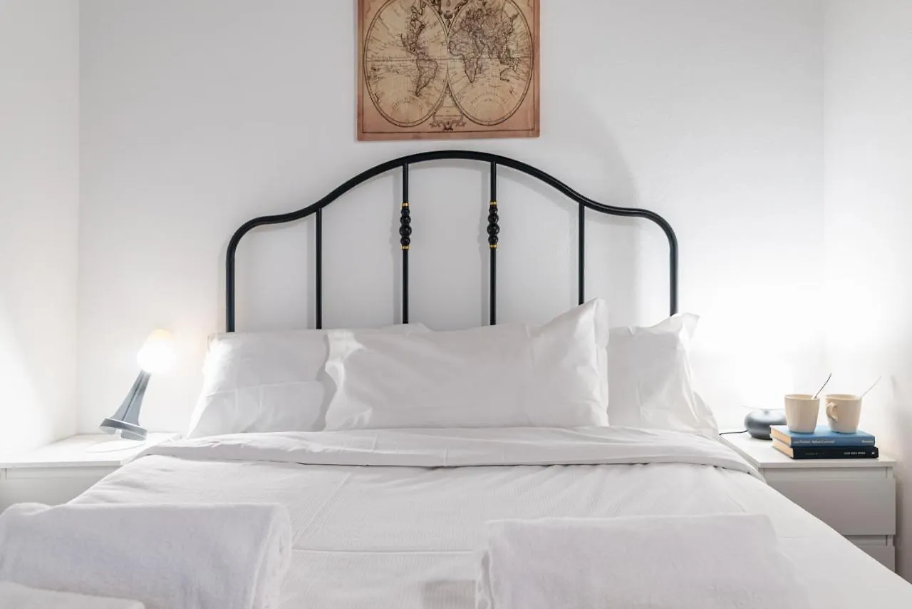 House Of Foscolo - Palazzo Cornazzani - By Host4U Apartment Pavia